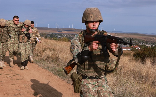 Heracleea 25 Squad Competition