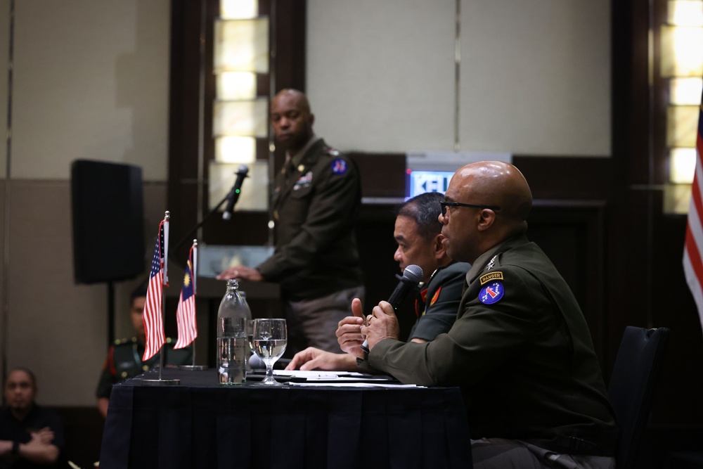 Press Conference Highlights Conclusion of 14th IPACC, 49th IPAMS, 11th SELF in Malaysia