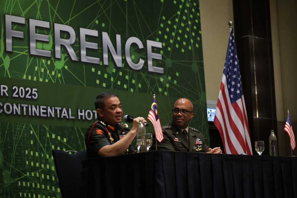 Press Conference Highlights Conclusion of 14th IPACC, 49th IPAMS, 11th SELF in Malaysia