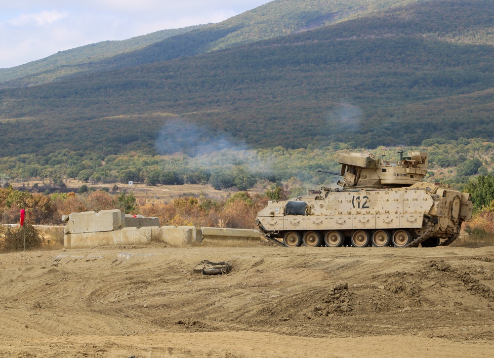 1st ABCT, 1st Infantry Division M2A3 Bradley Gunnery at Novo Selo Training Area