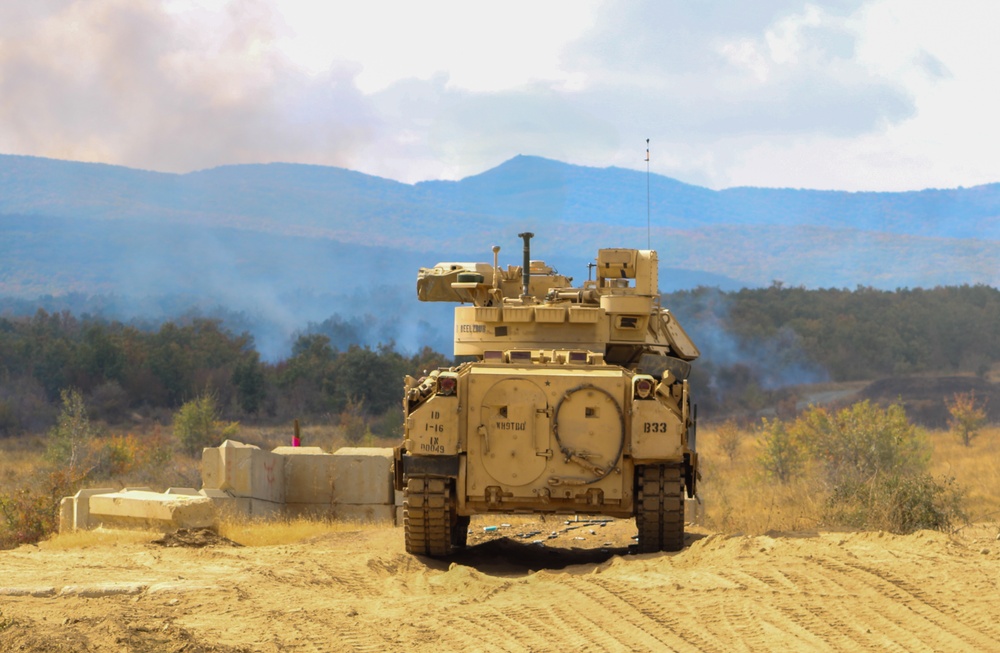 1st ABCT, 1st Infantry Division M2A3 Bradley Gunnery at Novo Selo Training Area