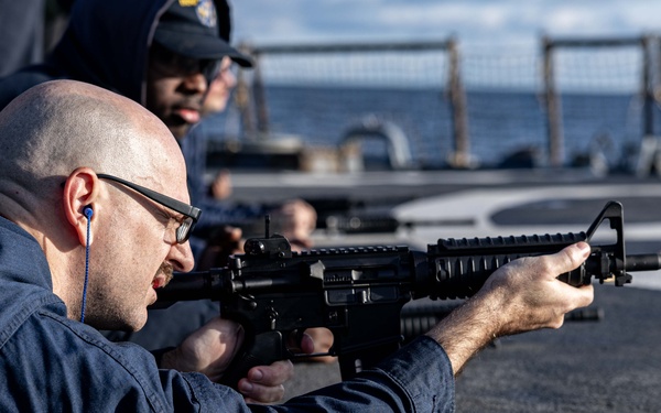 USS Mahan (DDG 72) Small Arms Shoot