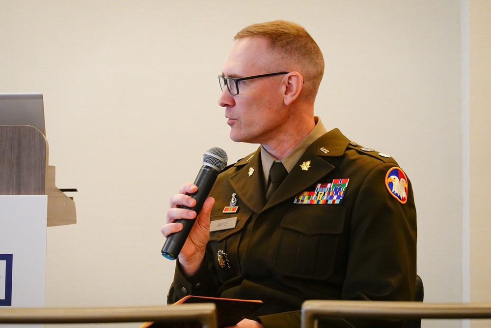 Army Reserve PAO speaks on family military heritage at Military Influencer Conference