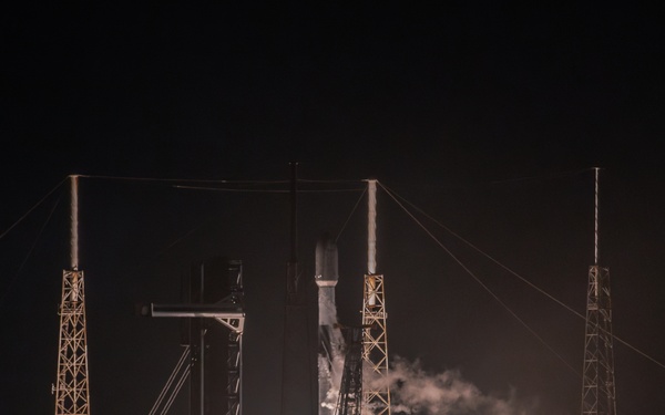 Starlink 10-15 Launches from Cape Canaveral Space Force Station