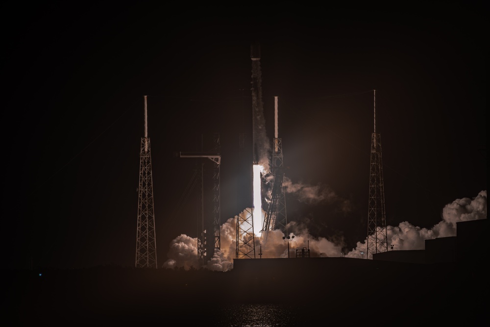 Starlink 10-15 Launches from Cape Canaveral Space Force Station