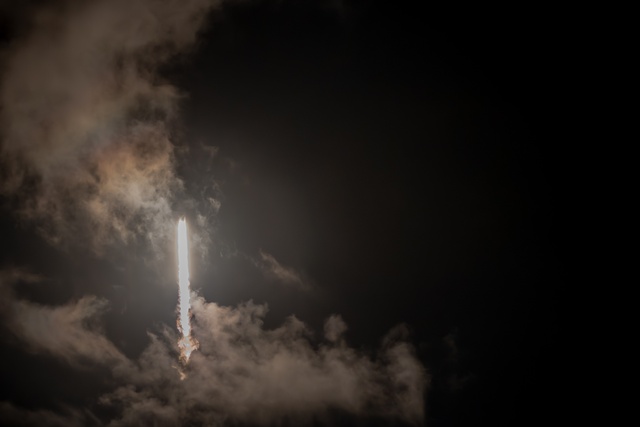 Starlink 10-15 Launches from Cape Canaveral Space Force Station