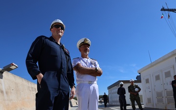 Naval Station Taranto Commanding Officer Greets USS Roosevelt (DDG 80) Sailors