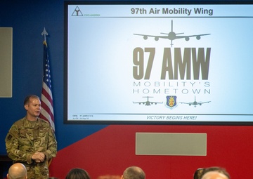 Altus AFB hosts McConnell civic leaders and 22nd Air Refueling Wing leadership