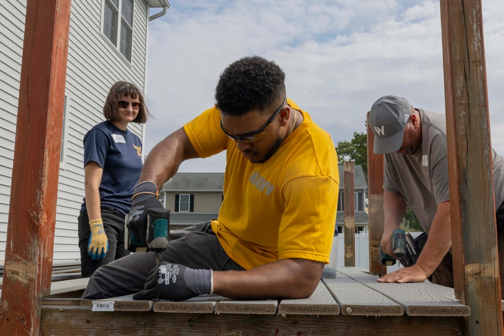 Sailors Repair Home with Habitat for Humanity during Connecticut River Valley Navy Week