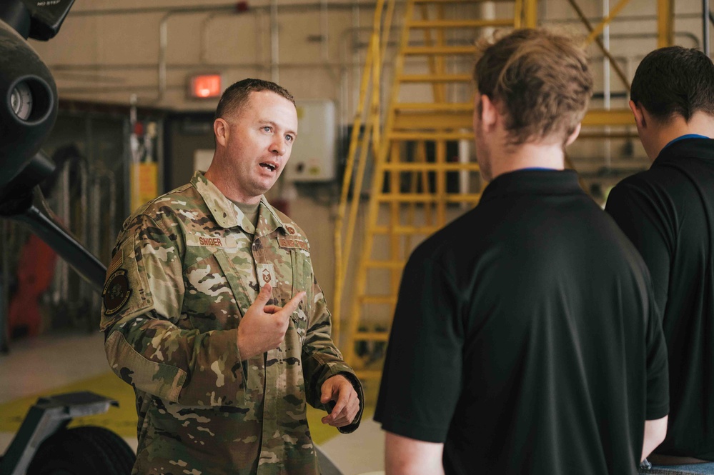 Career fair kicks off at the 139th Airlift Wing