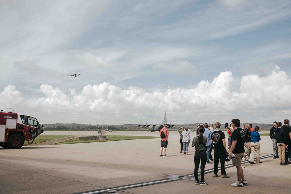 Career fair kicks off at the 139th Airlift Wing
