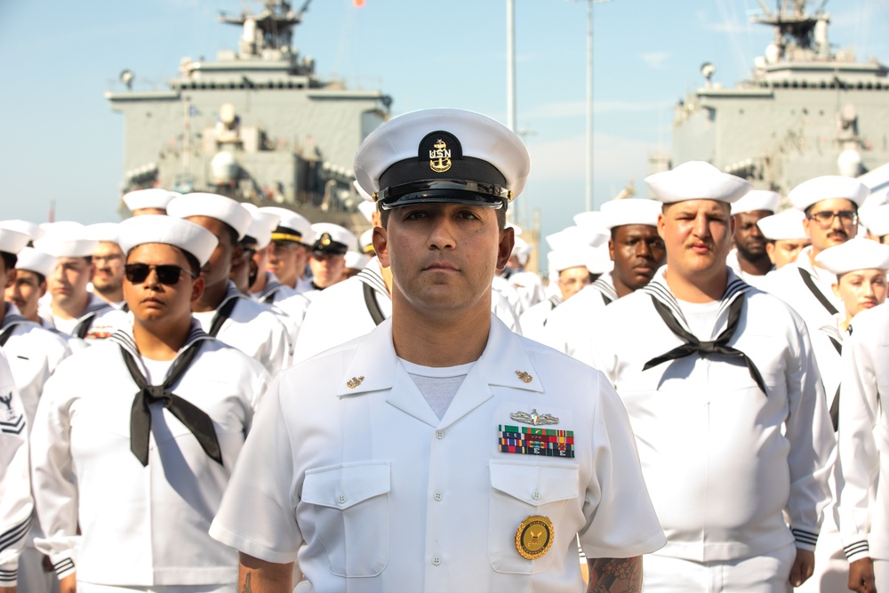 USS Normandy (CG 60) Decommissions