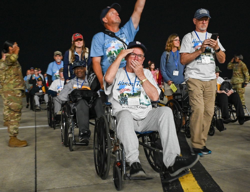 445 AW flies veterans from Wright-Patterson to D.C., back for Honor Flight Dayton