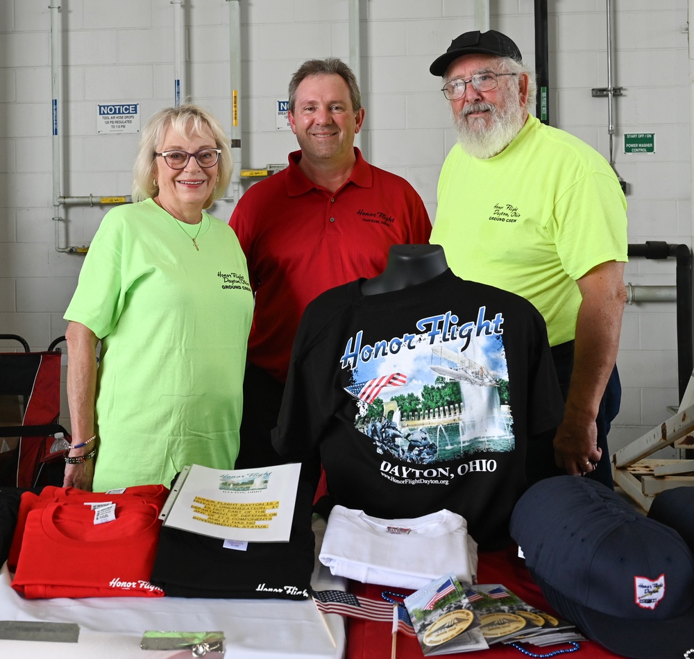 445 AW flies veterans from Wright-Patterson to D.C., back for Honor Flight Dayton