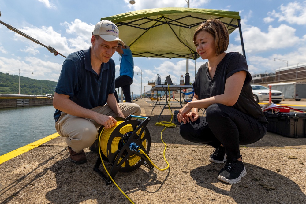 How an Automated Underwater Vehicle Cuts Underwater Risk, Cost and Guesswork