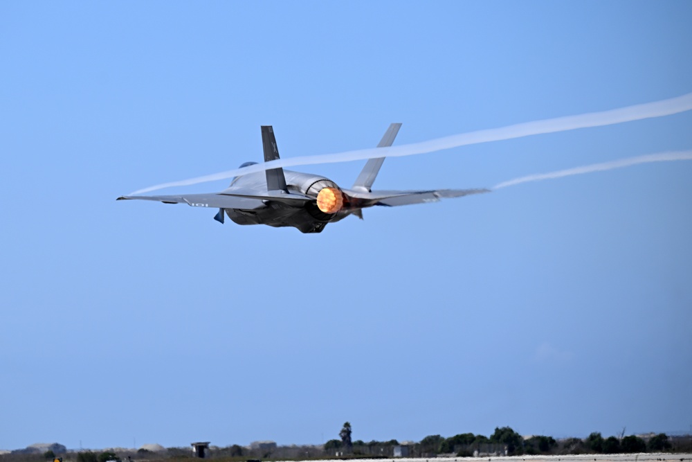 Gray Flag 25: U.S. and allied forces test tomorrow's warfare systems