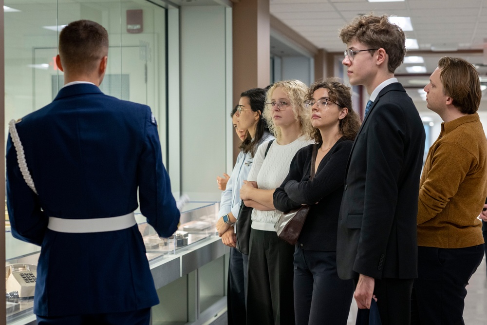 Transatlantic Future Leaders Forum Pentagon Visit