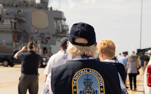 Tin Can Sailors Reunite Aboard USS Mcfaul