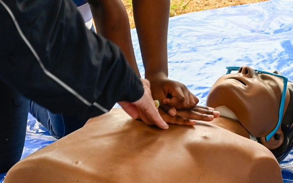 Navy Medicine Teaches CPR at The Big E State Fair