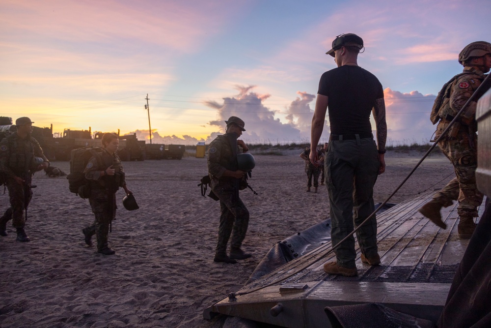 UNITAS 2025 | Combat Logistics Battalion 22 Conducts Beach Operations Group Support