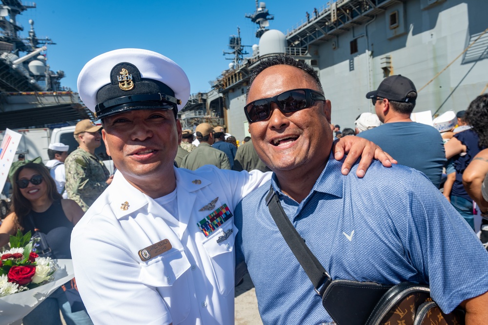 USS America Completes Homeport Change to San Diego