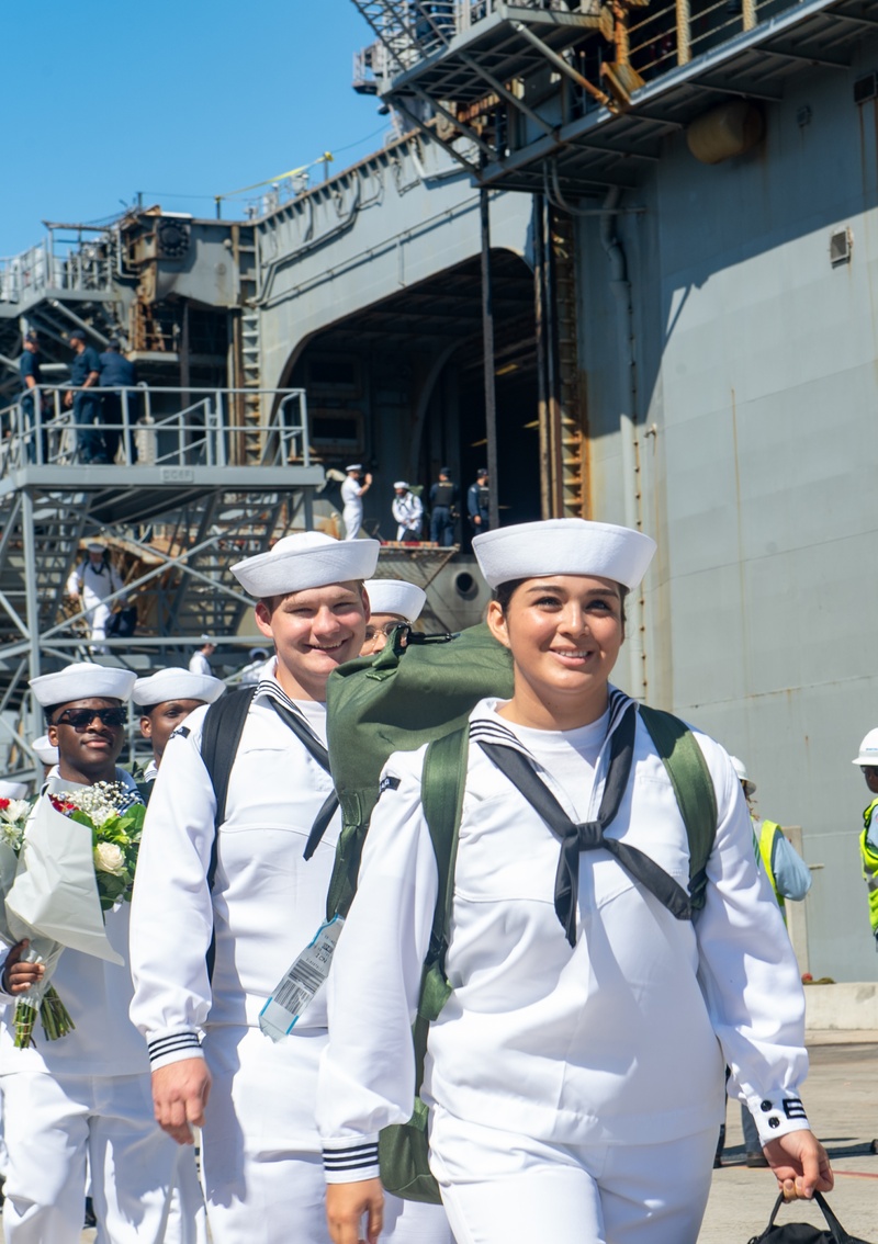 USS America Completes Homeport Shift to San Diego