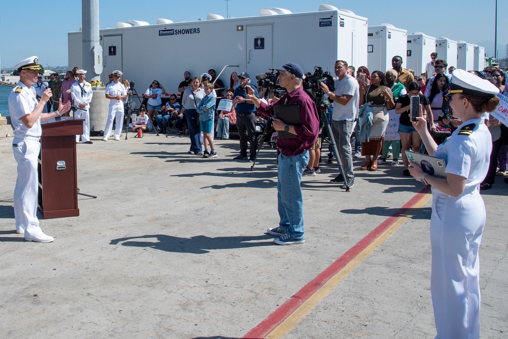 USS America Completes Homeport Change to San Diego