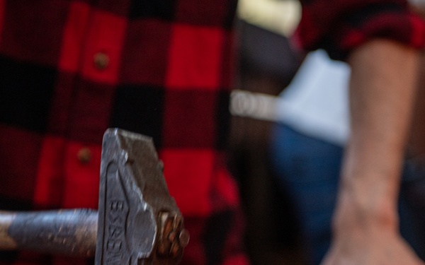 Ronald Reagan Sailors Attend a Blacksmith Class with MWR