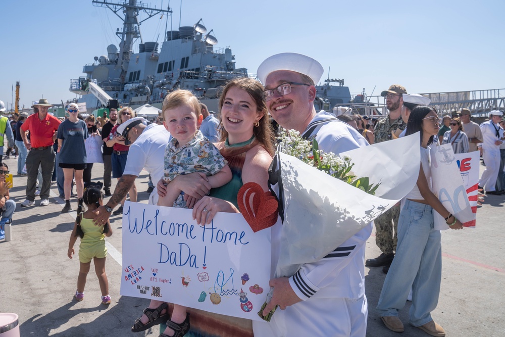 USS America Completes Homeport Change to San Diego
