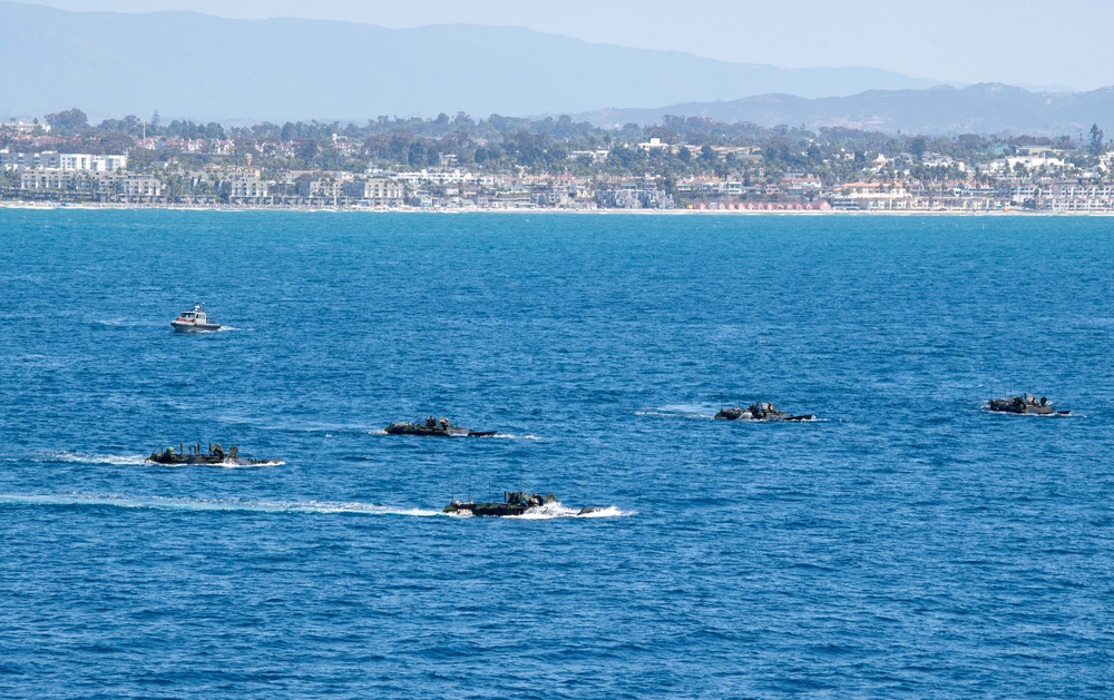Boxer Conducts ACV Operations