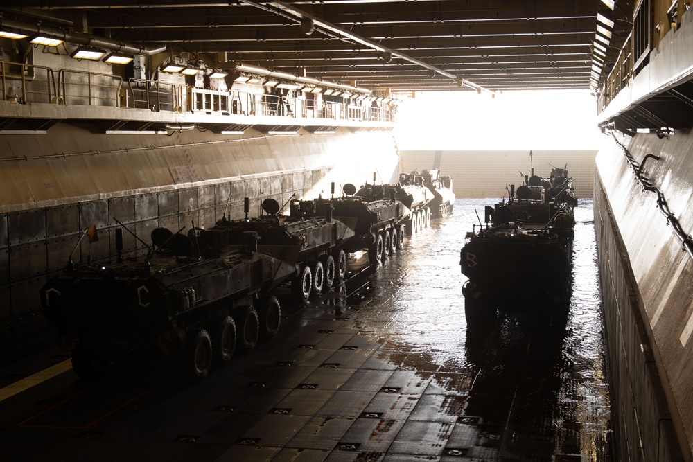 Boxer Conducts ACV Operations