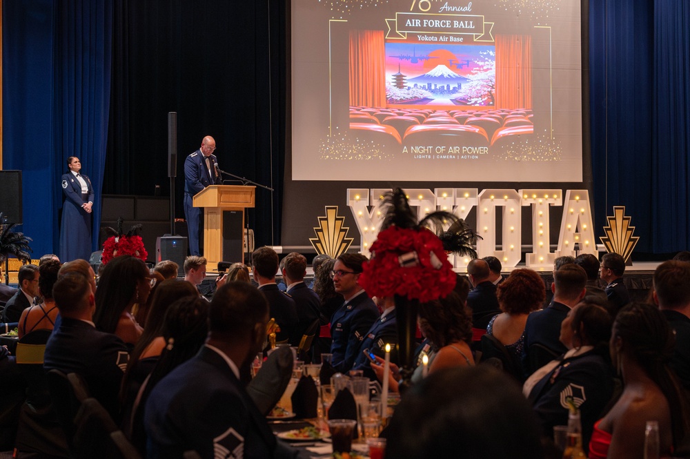 Yokota hosts 78th US Air Force Birthday Ball