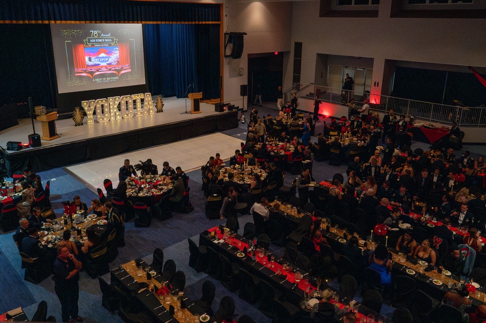 Yokota hosts 78th US Air Force Birthday Ball