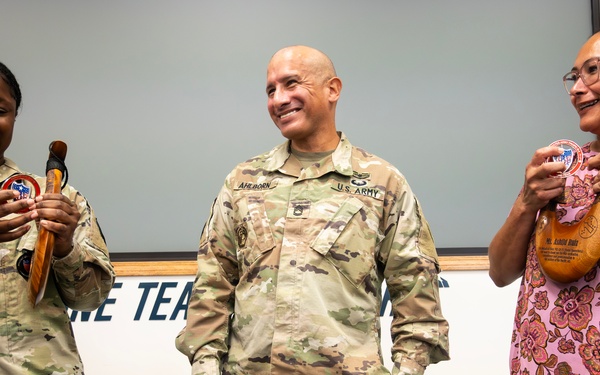 USARPAC Soldiers graduate from Postal Operations Course