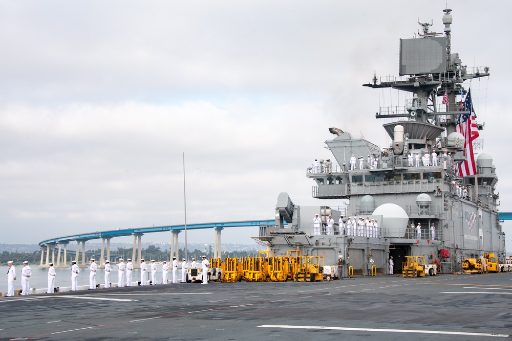 USS America (LHA 6) Man the Rails in Transit to San Diego