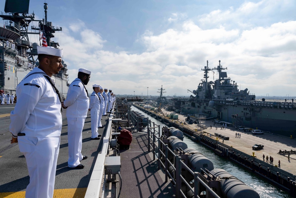 USS America (LHA 6) Man the Rails in Transit to San Diego