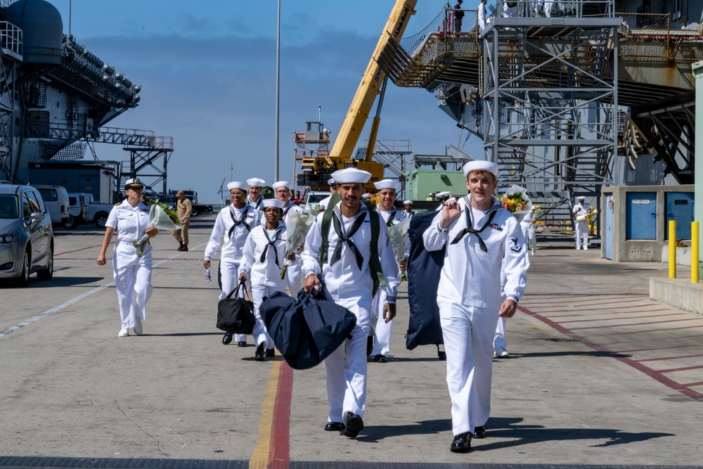 USS America Completes Homeport Change to San Diego