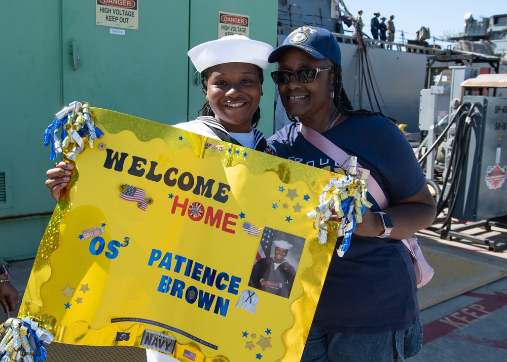 USS America Completes Homeport Change to San Diego