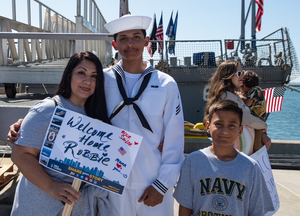 USS America Completes Homeport Change to San Diego