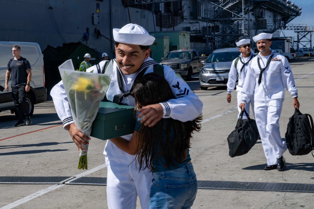 USS America Completes Homeport Change to San Diego