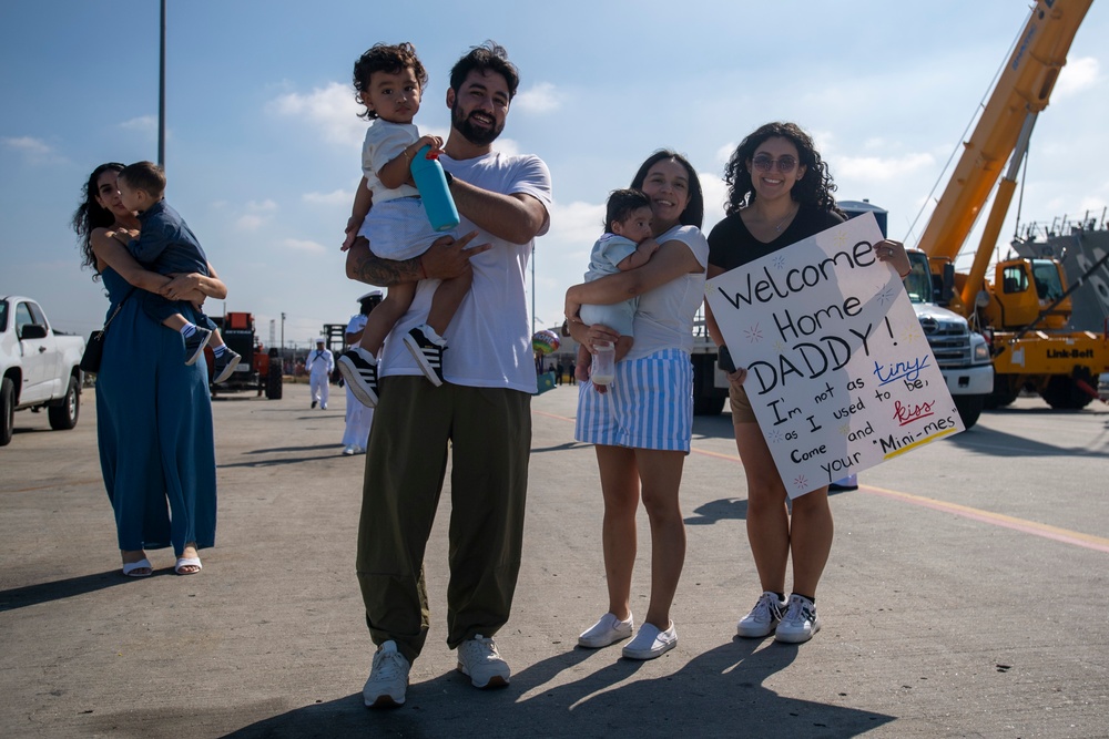 USS America Completes Homeport Change to San Diego