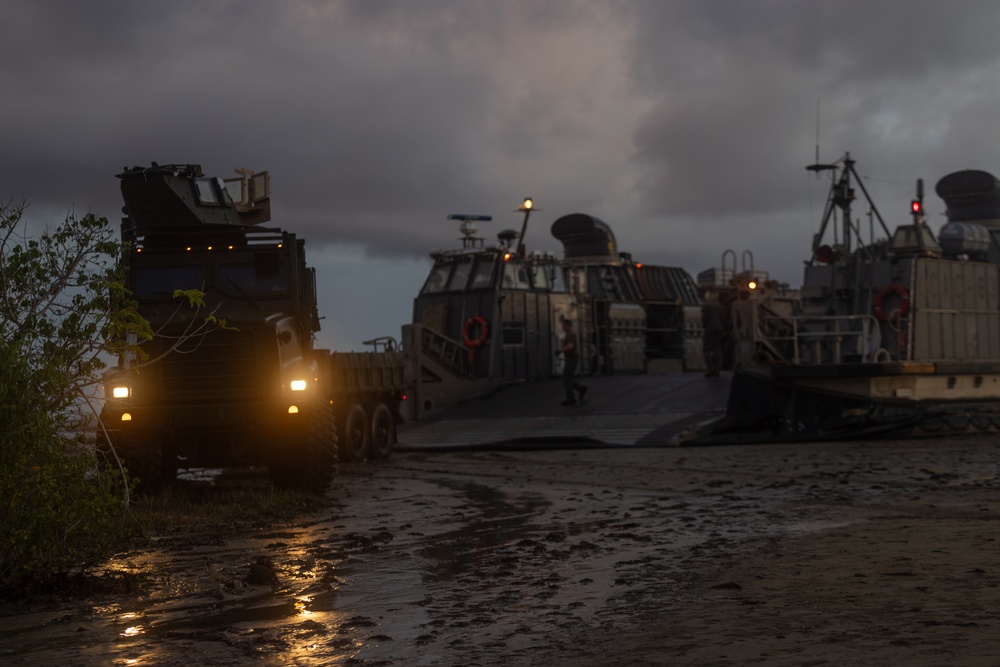 22nd MEU(SOC) | Amphibious Operations Training in Southern Puerto Rico