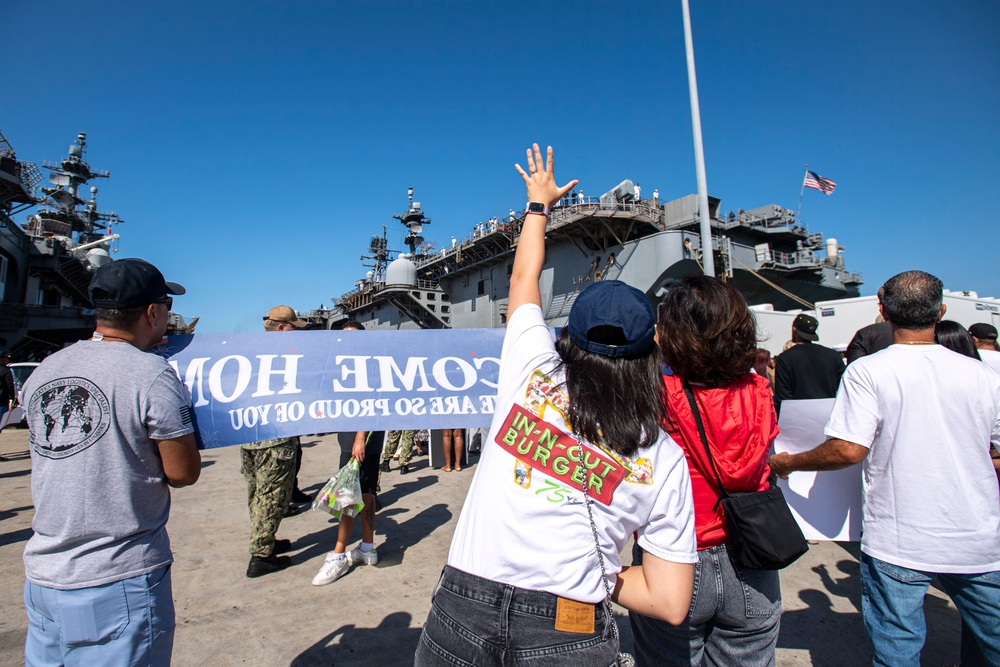 USS America Completes Homeport Change to San Diego