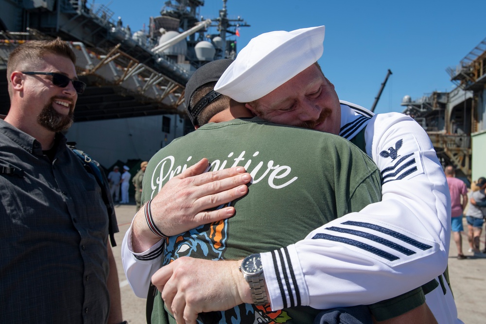 USS America Completes Homeport Change to San Diego