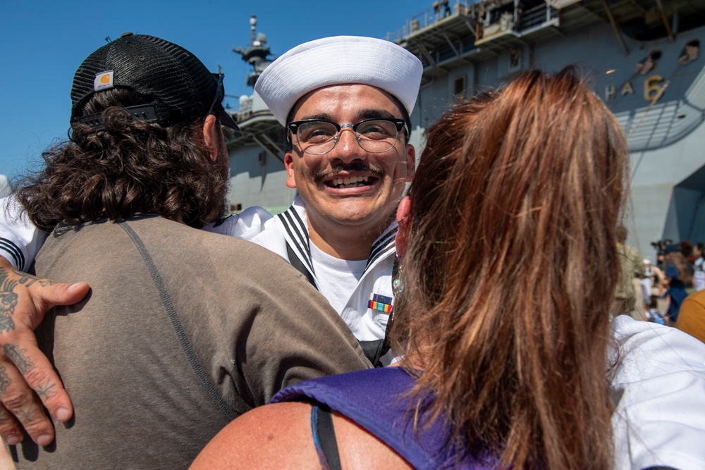 USS America Completes Homeport Change to San Diego