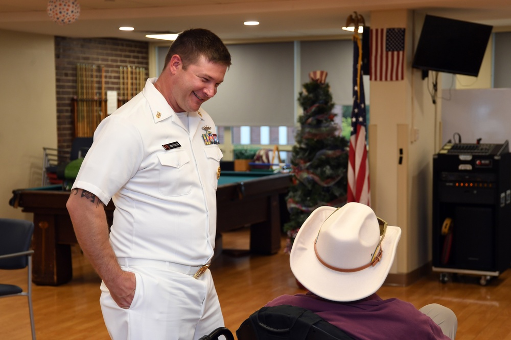 Sailors Visit Veterans During Navy Week
