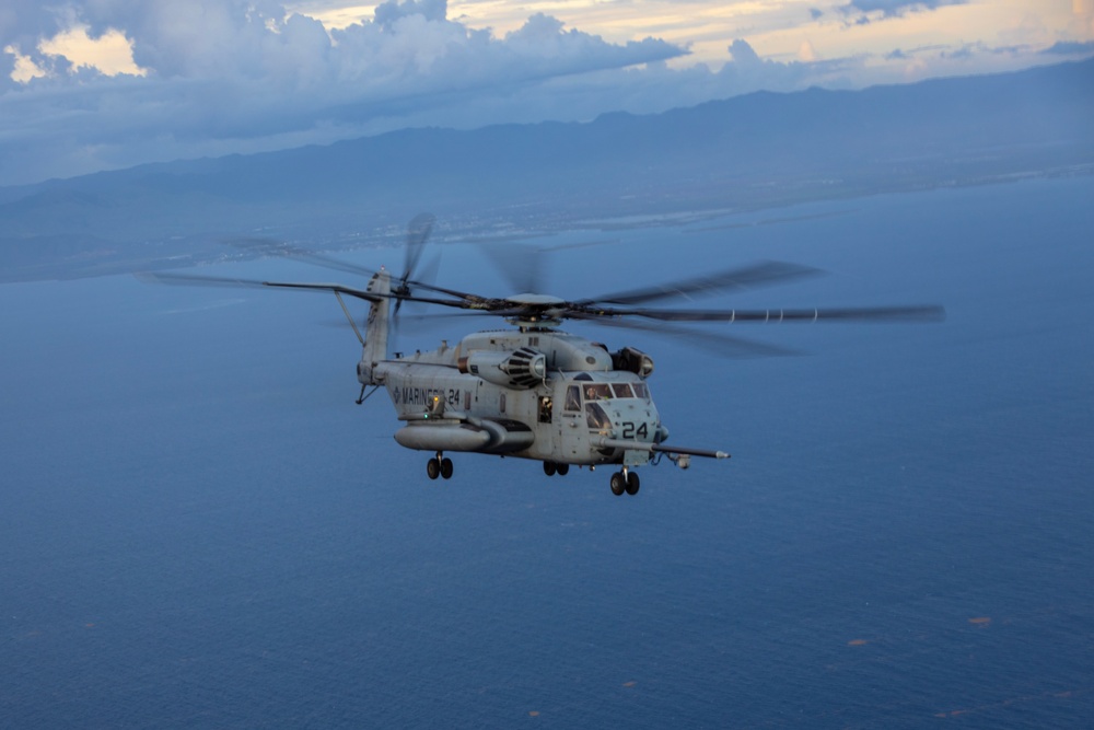 22nd MEU(SOC) | C-130J Super Hercules and CH-53E Super Stallion Aerial Refueling Operations