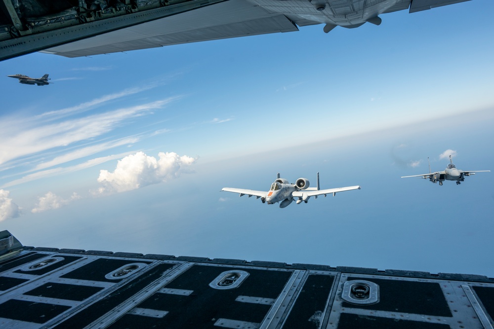 3-ship formation of U.S. Air Force aircraft fly over the Gulf of America