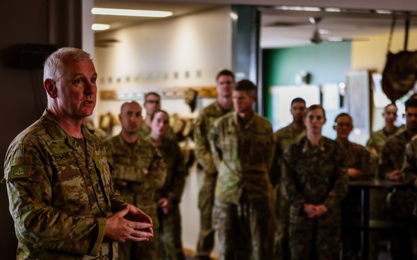 MRF-D 25.3: U.S. Marines, Australian Army Soldiers, take part in farewell event