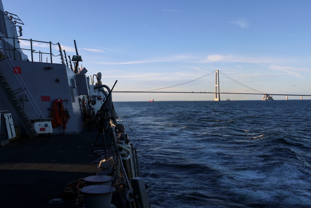USS Bainbridge (DDG96) Transits the Danish Straits